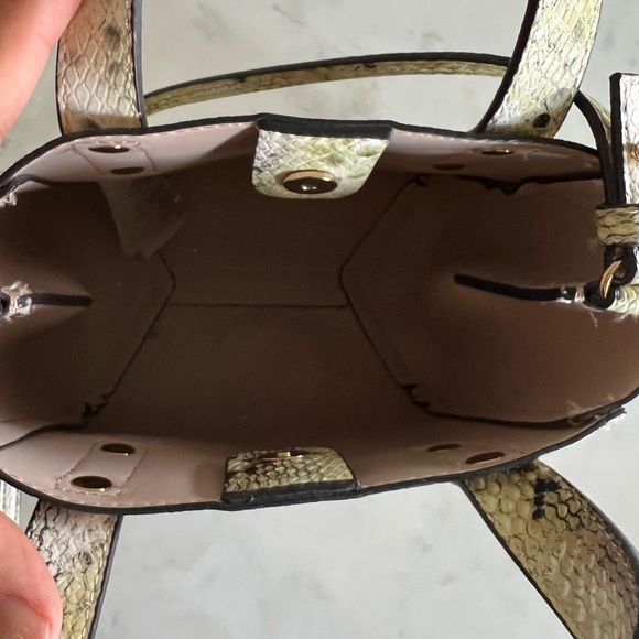 Yellow python purse - Picture 3 of 3